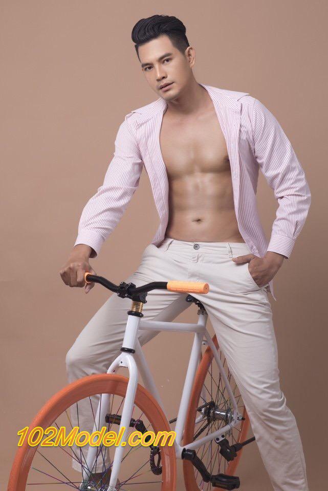 Trai trung niên dáng chuẩn người mẫu massage kỹ thuật cao - THỌ MS:1134 16 E46C7DC2 2B6C 4E03 9309 97041A61D2F6