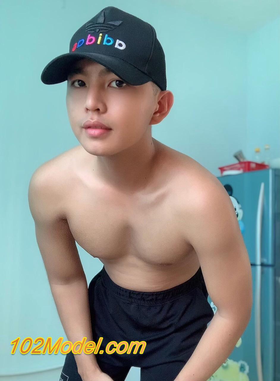 Boy dễ thương sex dâm nhiệt tình, mông siêu to fuck siêu sướng - VŨ:1208 42 F723FF3E E064 4A73 BA8C B47FBFE02732