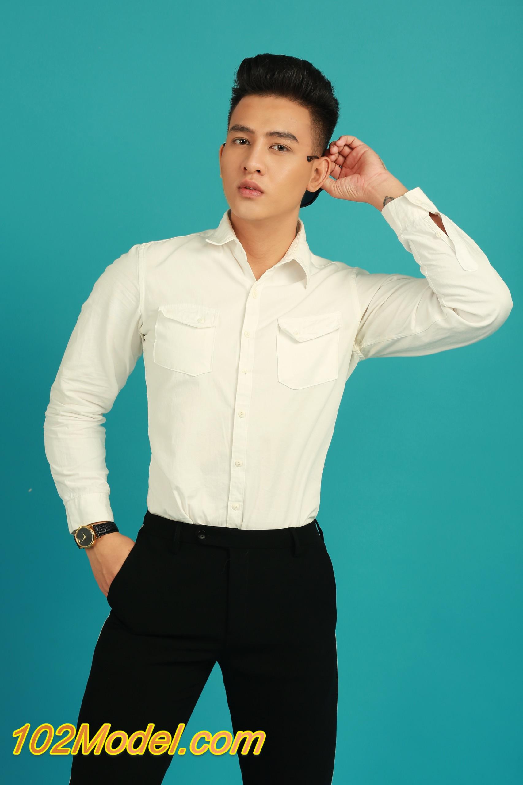 Bot dâm khoai to, mông to tròn trịa chơi doggy cực tê - NHÂN:1210 18 C7715F6F 0C5B 43DD B911 80A043C28018