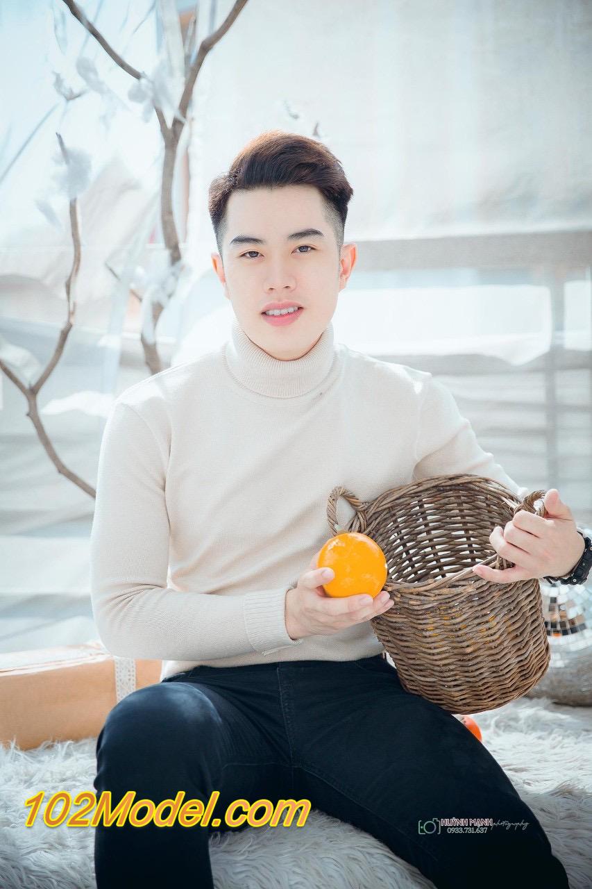 61EBC62F EC3D 4E7E 9440 AE587E8D563D