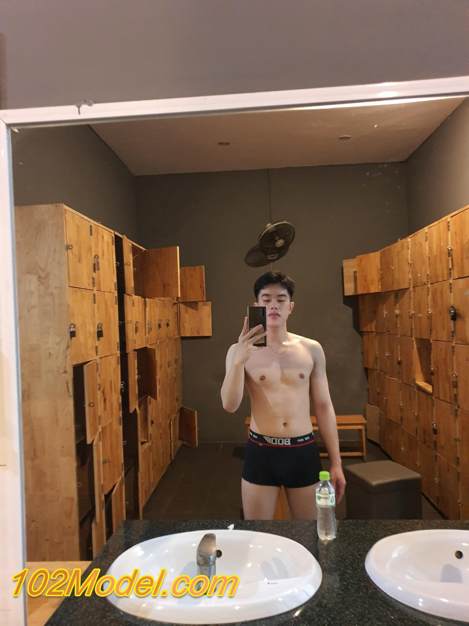 6CB1FFE0 5894 4345 ABA9 3A329B198C3E