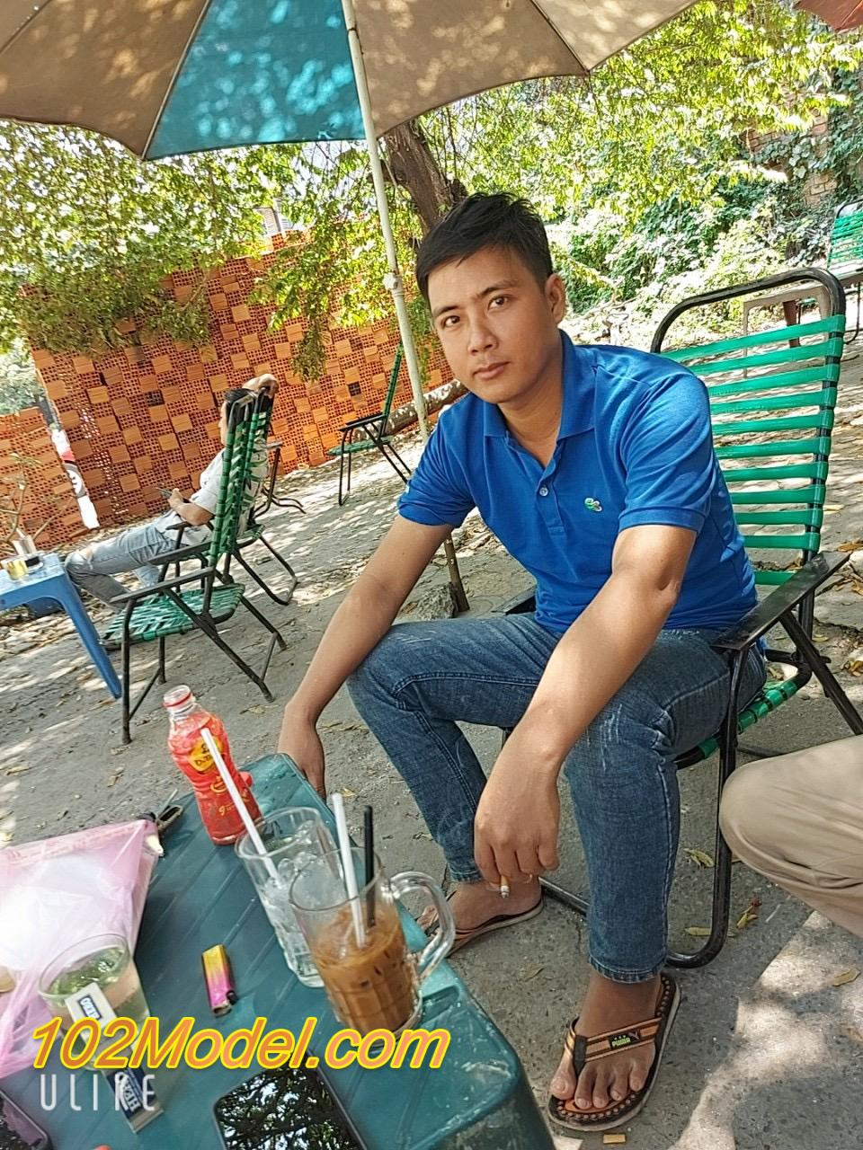 Trai công nhân cu đại bác đến từ miền tây - LINH MS:1235 13 913D611F 0C79 4DDA BA4A B6650CFC92A0