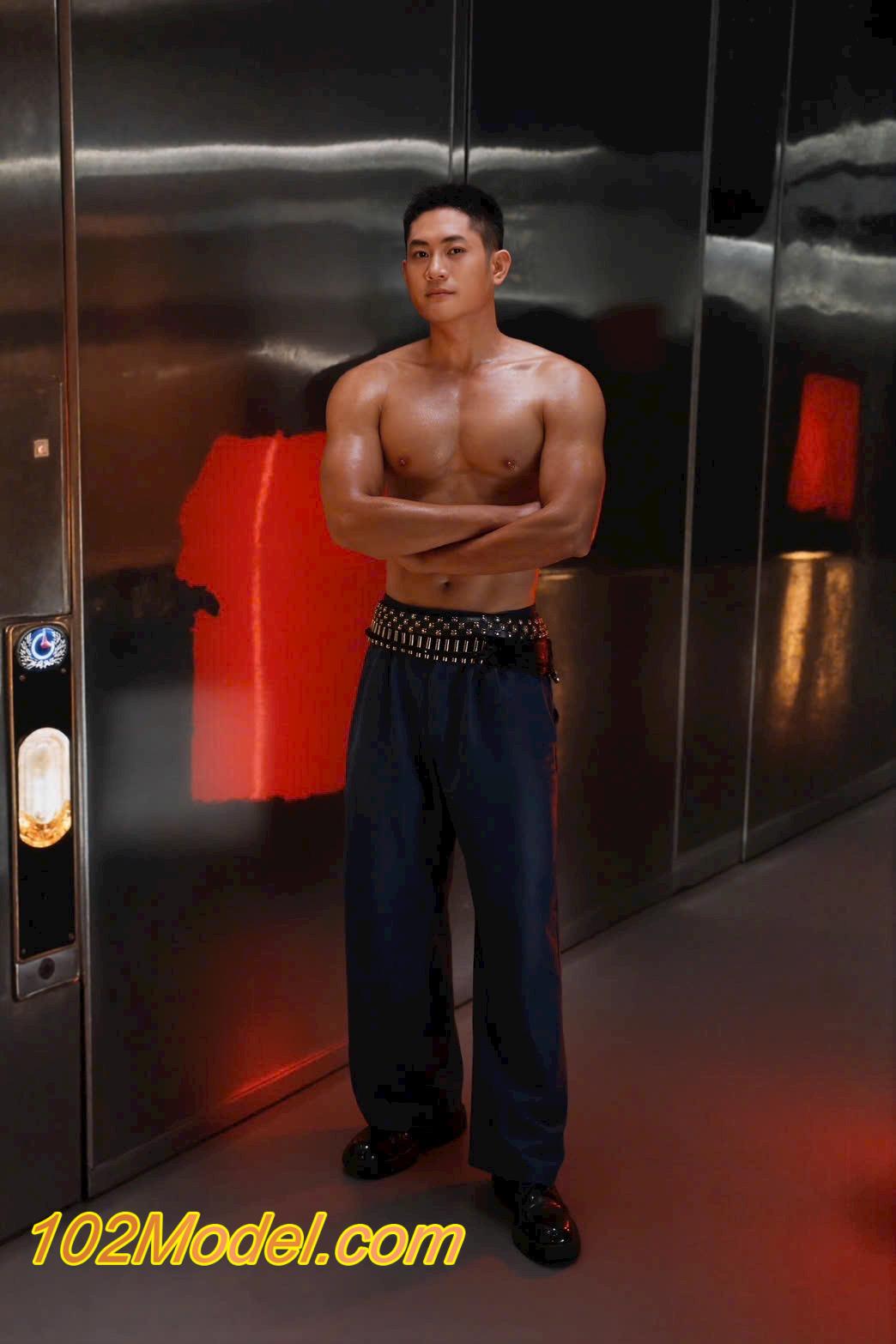 Boy gym cao ráo, mông đùi nở nang bú sục nhịp nhàng - KEN MS:1295 3 IMG 1108