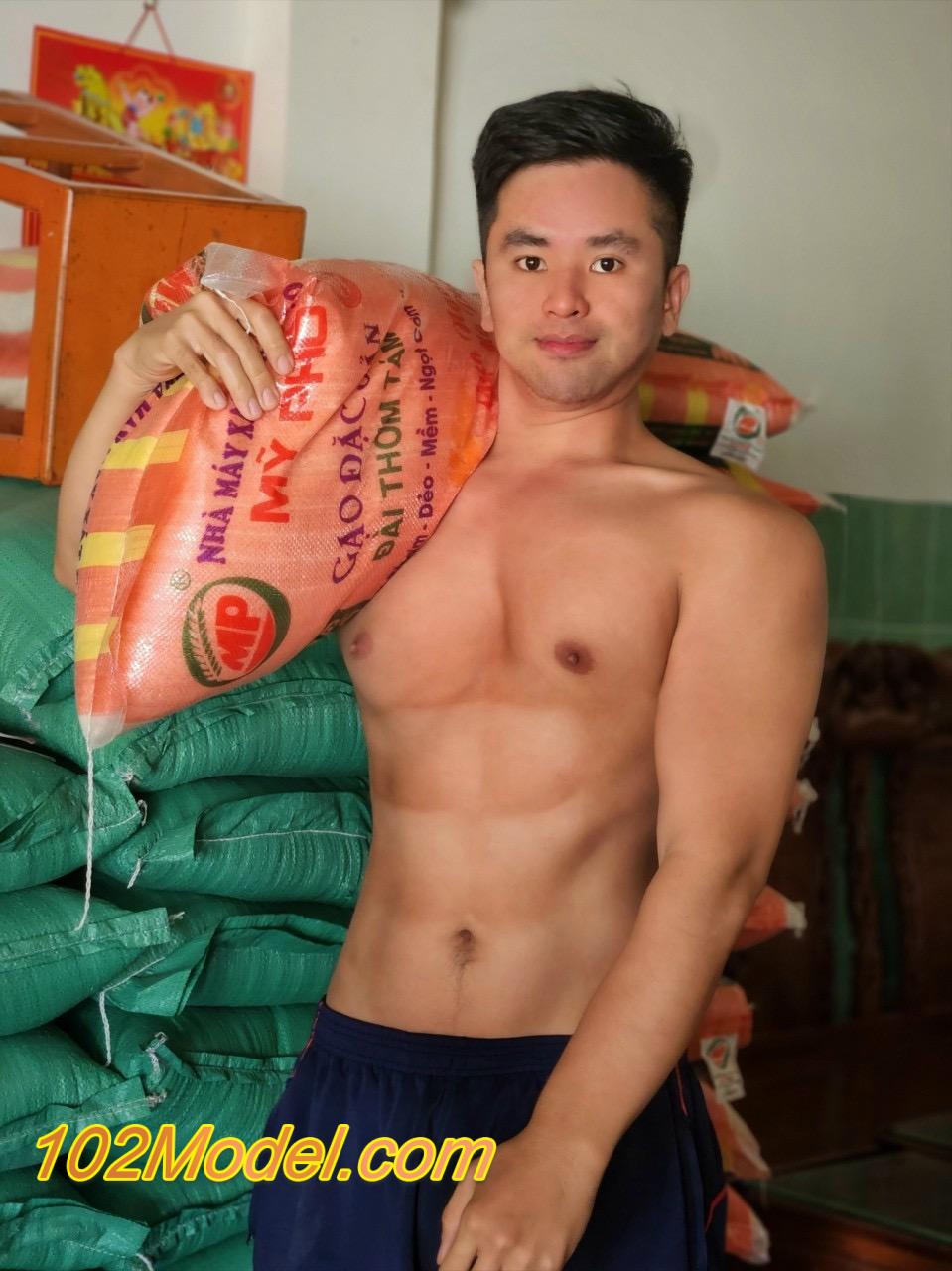 8AEF9262 0A22 4F22 A83C 4D79408323A5