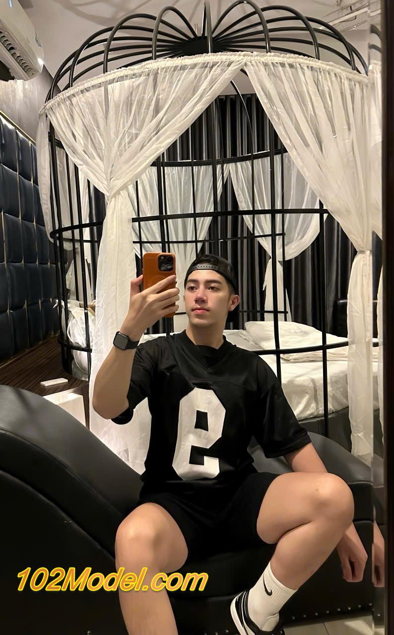 Trai body slim cu bự tươi tắn vui vẻ chịu chơi - ROY:1202 33 IMG 2394