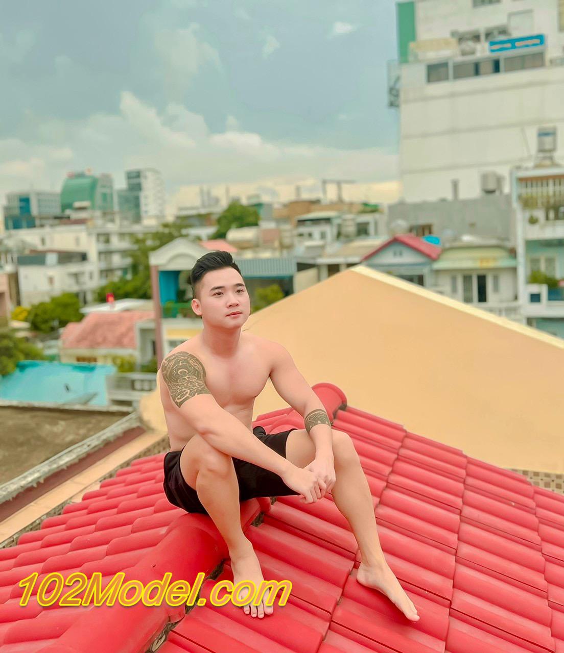 Boy manly chuyên bot, đẹp trai lễ phép chiều khách tới z - TRUNG:1332 48 0F849BCA 3350 47D1 9FB5 6B56DBBF60C5