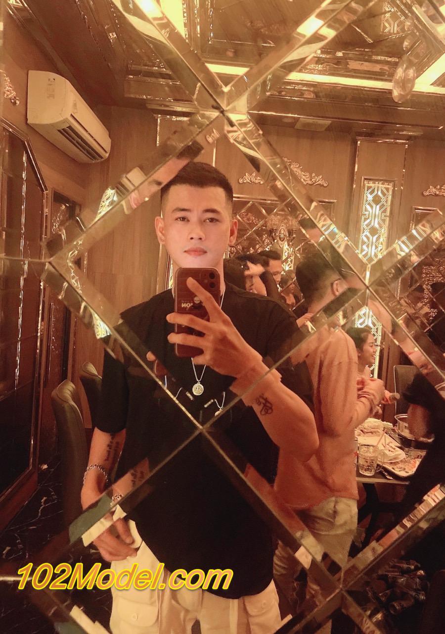 1ED254F3 58C3 47FB ABD5 99486CB96E95