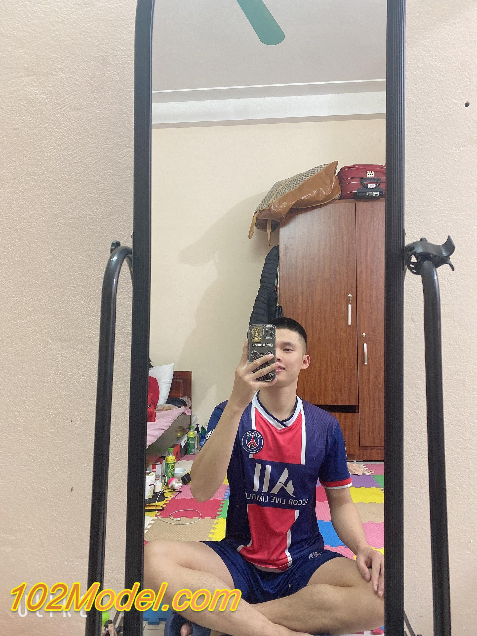 Trai teen miền bắc dễ thương, cu bự đẹp massage làm tình tới bến - TÚN:1274 1 Trai teen miền bắc dễ thương, cu bự đẹp massage làm tình tới bến - TÚN:1274