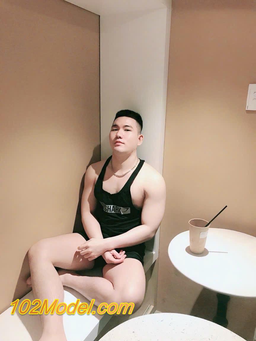 Trai teen lông lá body đầy đặn mông to nở nang - HUÂN:1197 44 IMG 9158