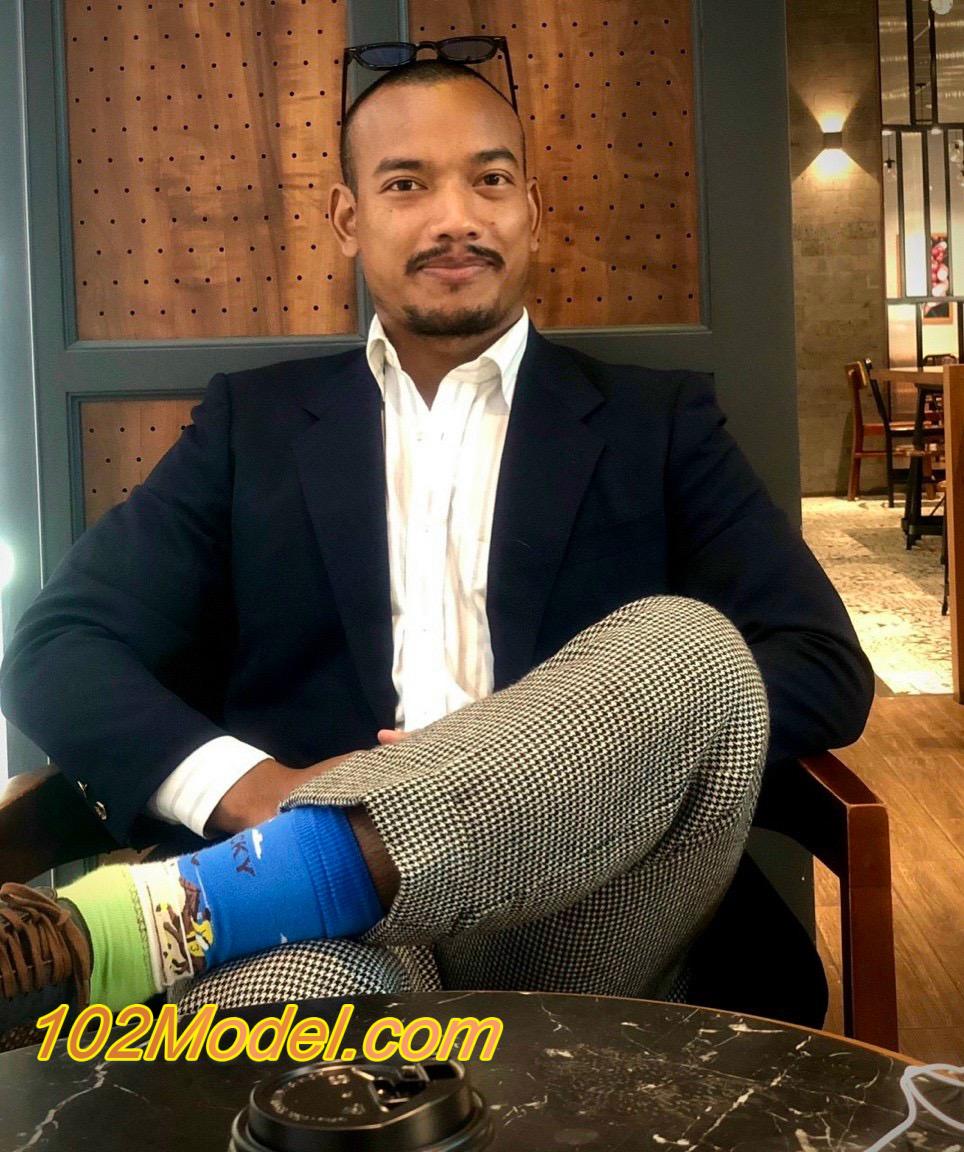 Trai bao tây đen cu khủng to dài chất lượng - JAME:1252 14 20B4176D D2CD 4B8C B370 344F2B304B15