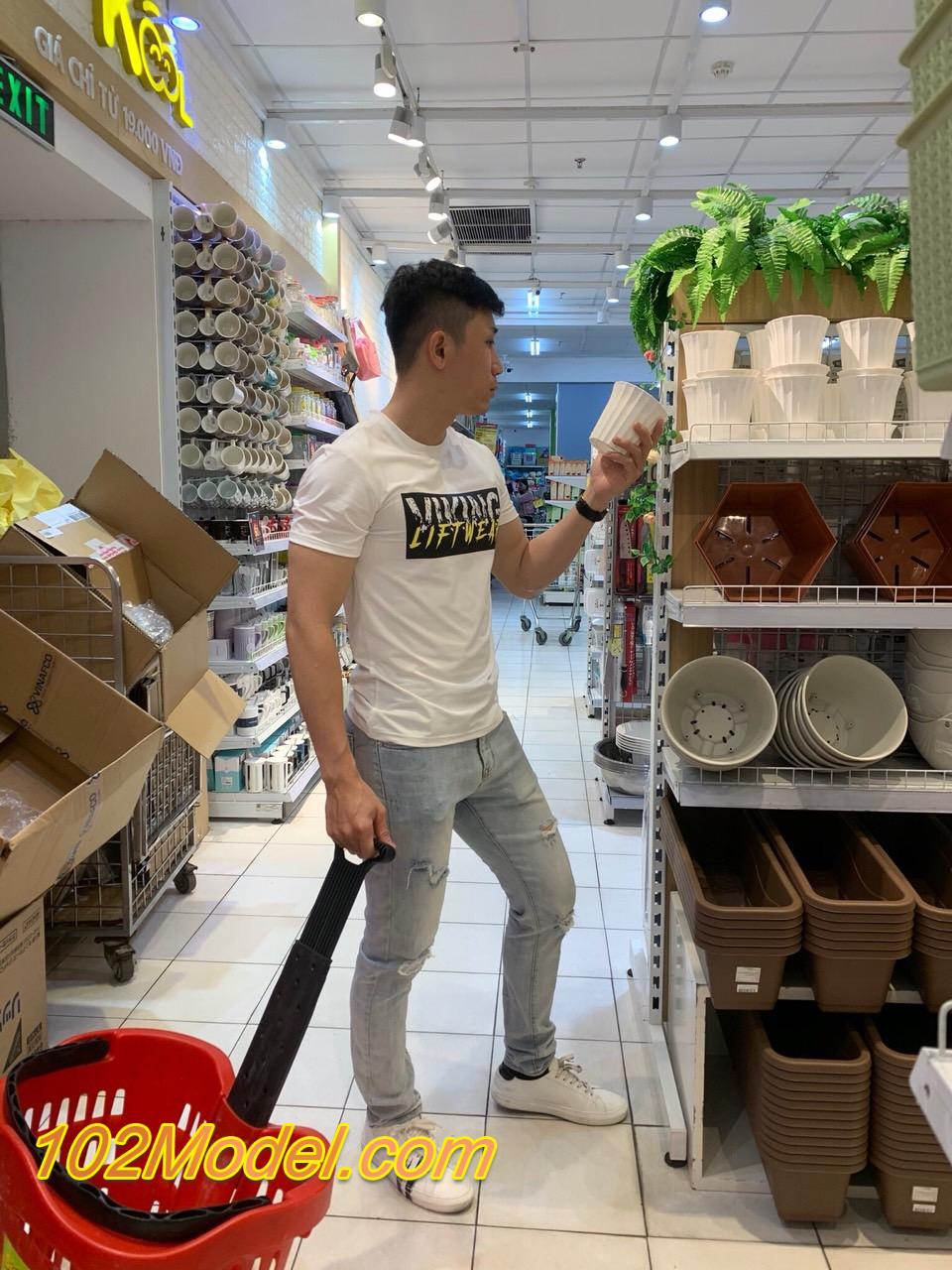 74AE4A36 5CAC 4C95 852D F2F70E70A82F