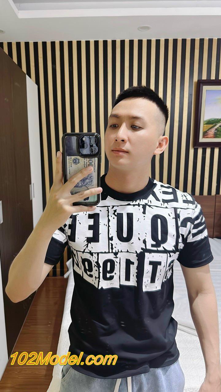 002D0807 3888 4778 957D 9D3D950E0B52