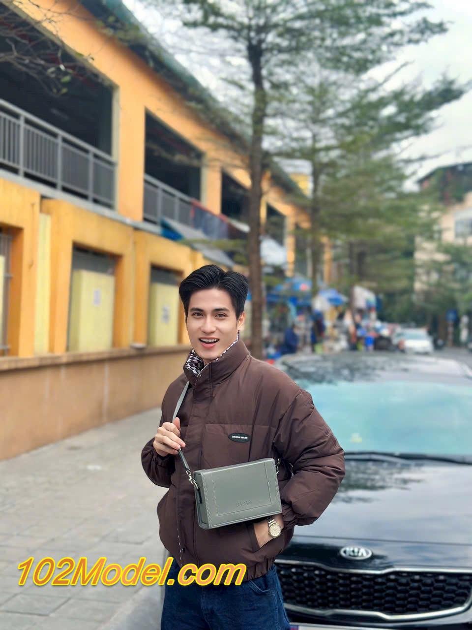 EDD06A4A D0B2 44CB AD09 70AFF3445D85