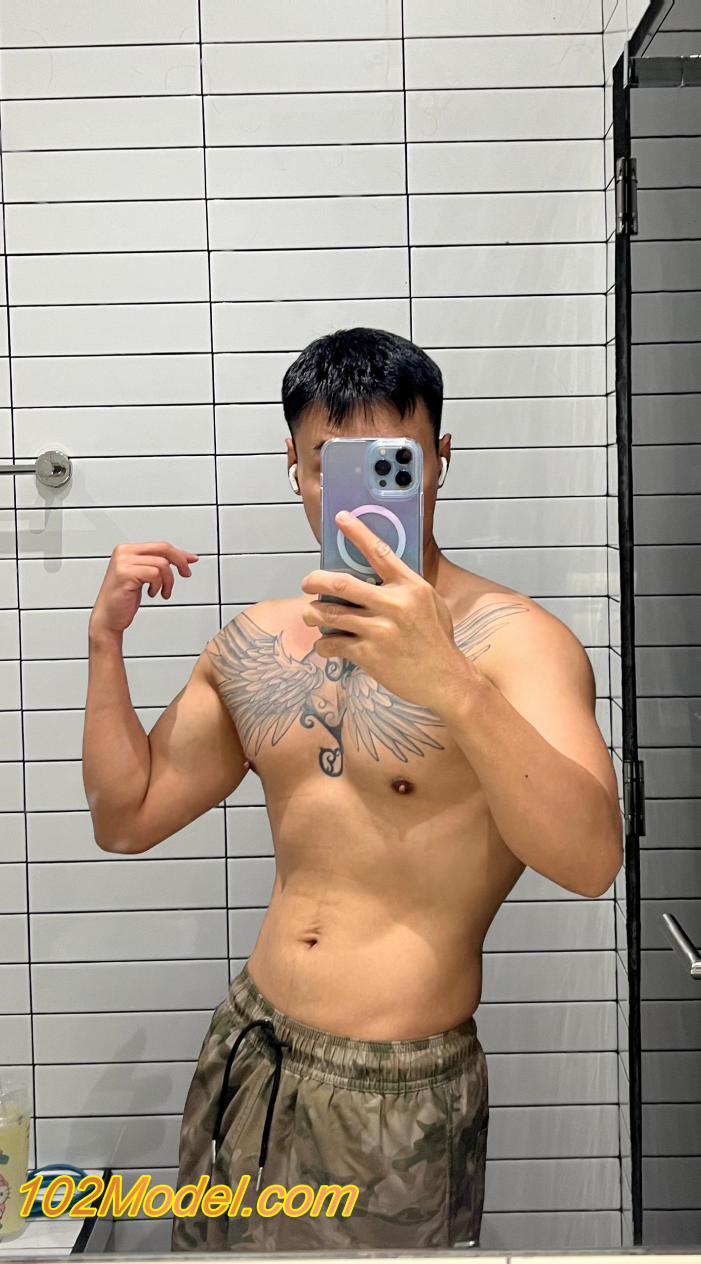 Trai dễ thương massage tốt, body gym slim đến từ miền tây - SIN:1153 14 49dc7f9c46bdfd35d8feab0872bf79c3