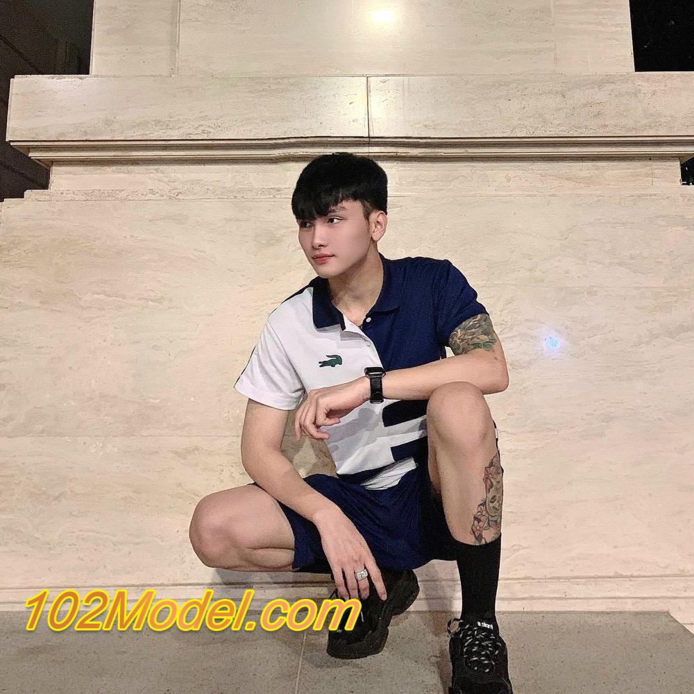 Boy tuổi teen cu căng múp, da trắng mình dây xinh xắn - KHANG:1430 10 5C9103E9 358A 4BEB 806C 67C443CF48F1