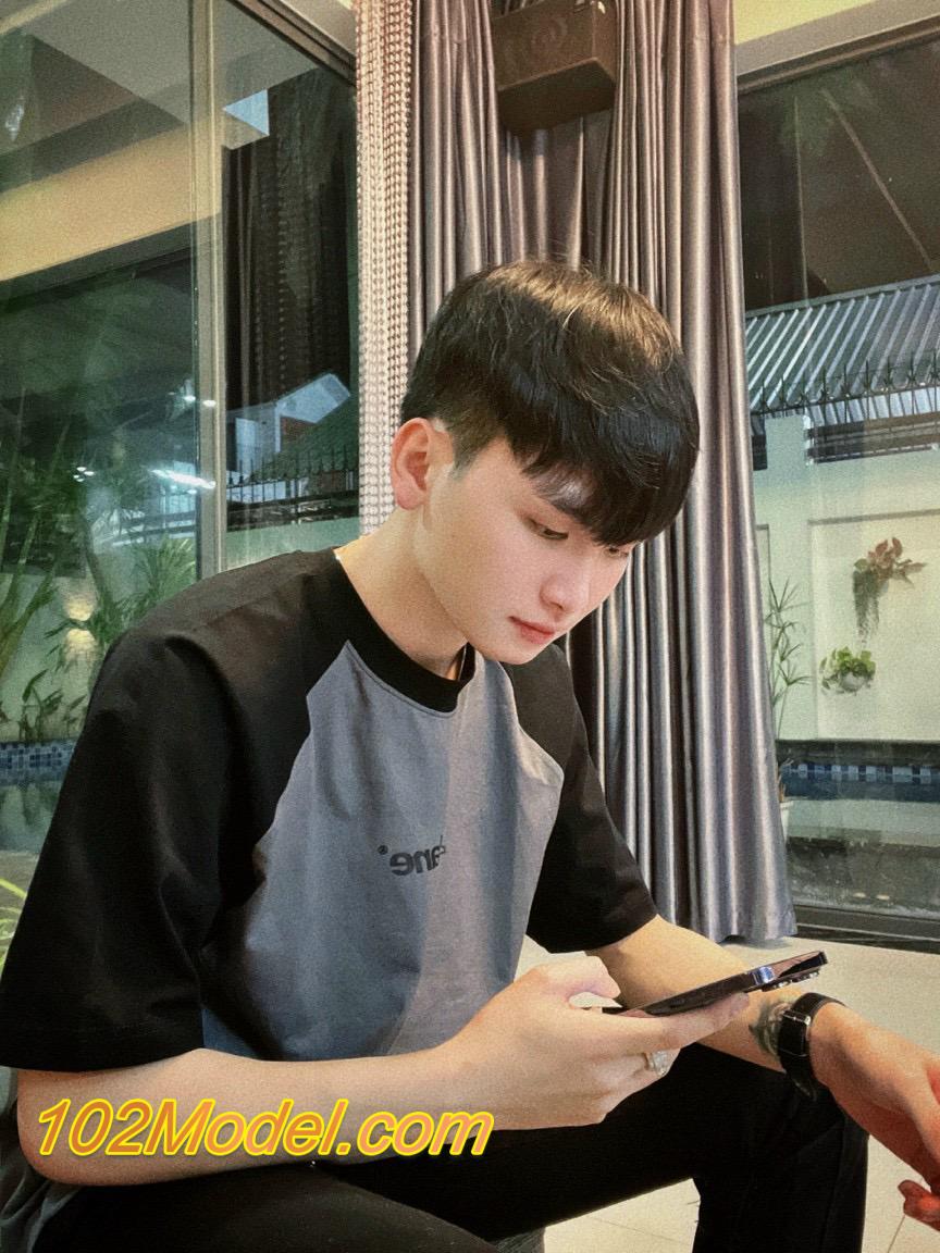 95CD8F60 000C 4021 8ACF 181900E262D7