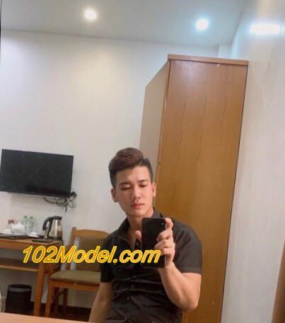 650BA6C5 EBF2 4131 8FF7 0EF4E102E3A9