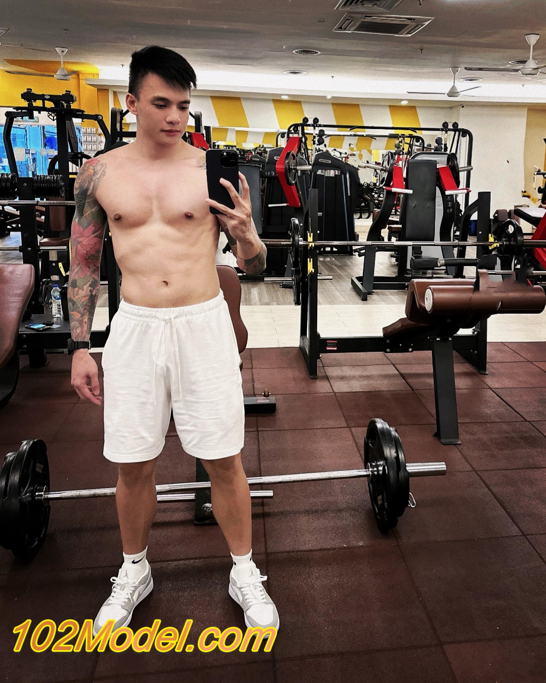 A042E04D 1FE9 4607 8C3A B9FCAEE45569