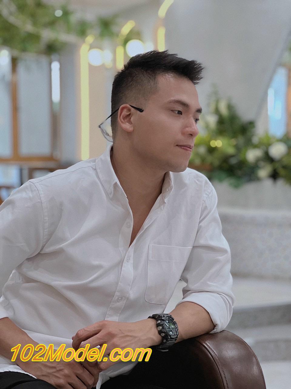 Hot boy vip chịu chơi nhiệt tình đến từ đà nẵng - VIỆT MS:1251 22 BA1F93F3 3996 4A78 B60F 1D2CDADE64EF