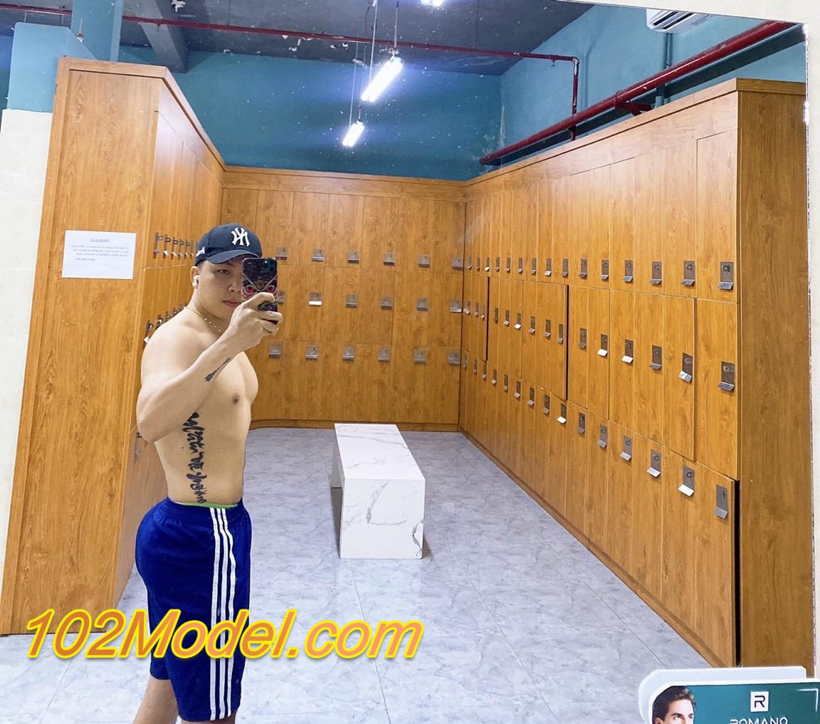 A0EAF44E 2A45 4E6F 9C4A F88E5565752A