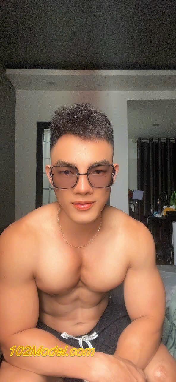 Boy gym mặt dâm, body cực chuẩn, làm tình cực khoái - Nhựt:1420 29 IMG 6919