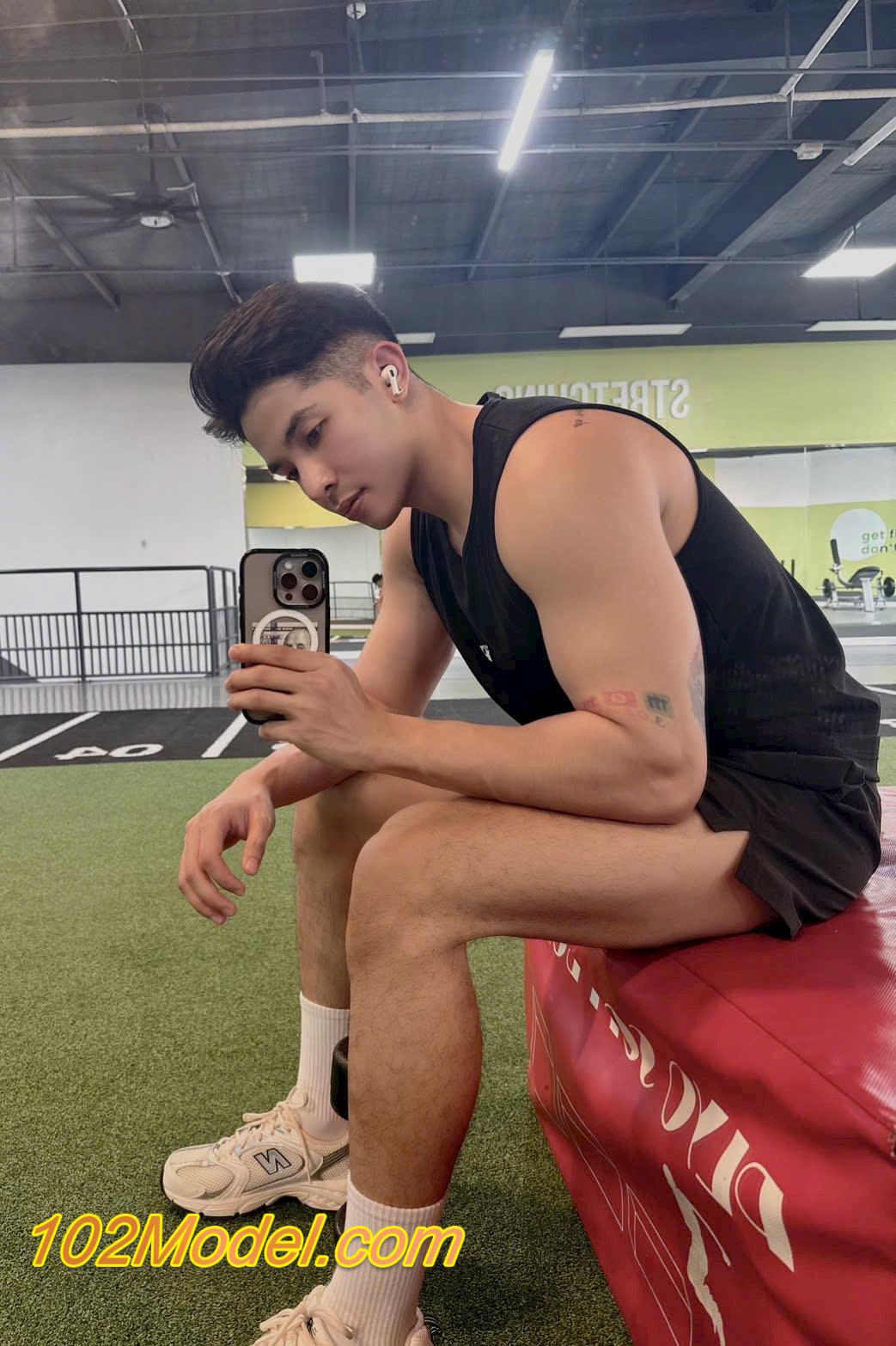 Boy mông to sexy ngực bự da trắng tươi body gym siêu đẹp - KHANH:911 32 IMG 2166