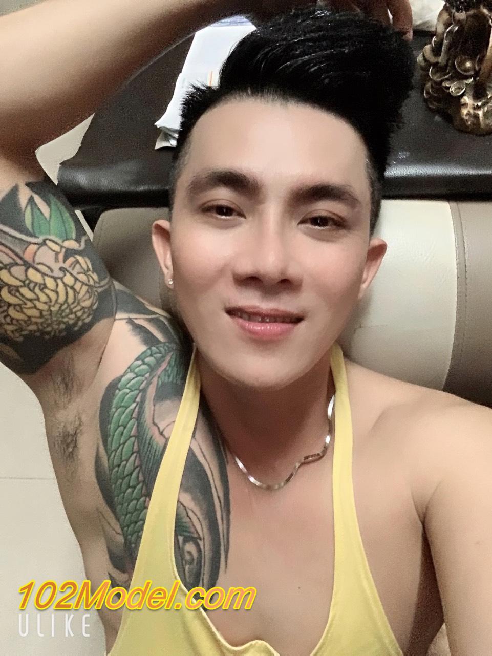 76F871ED 1AD0 4E98 8FD9 A834141182D5