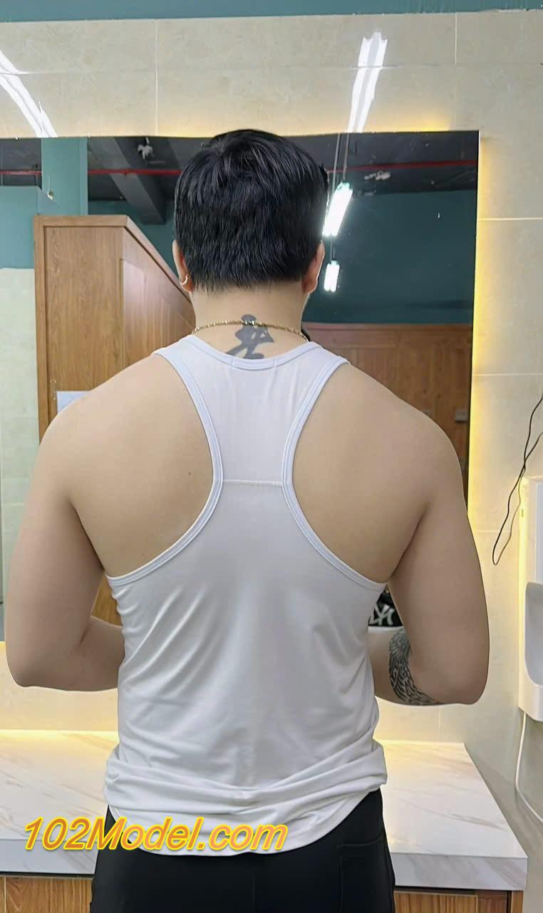 2CCEA3C0 BDBE 4775 B3C7 8F3B1CBC907B