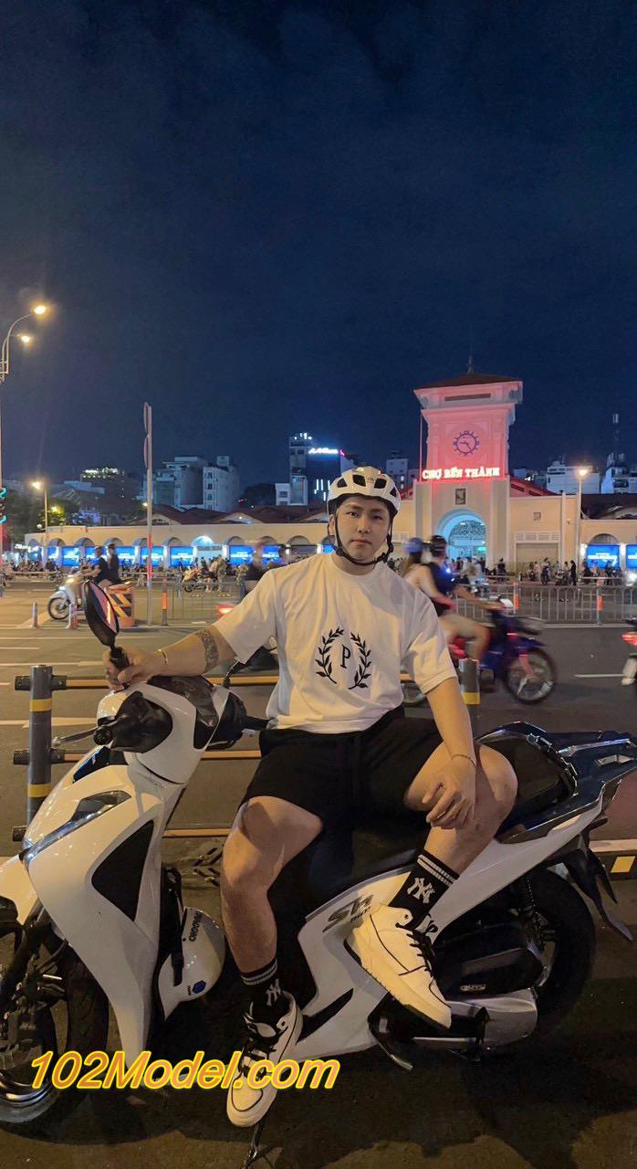 6E700895 B654 44BF B848 516FA120F51F