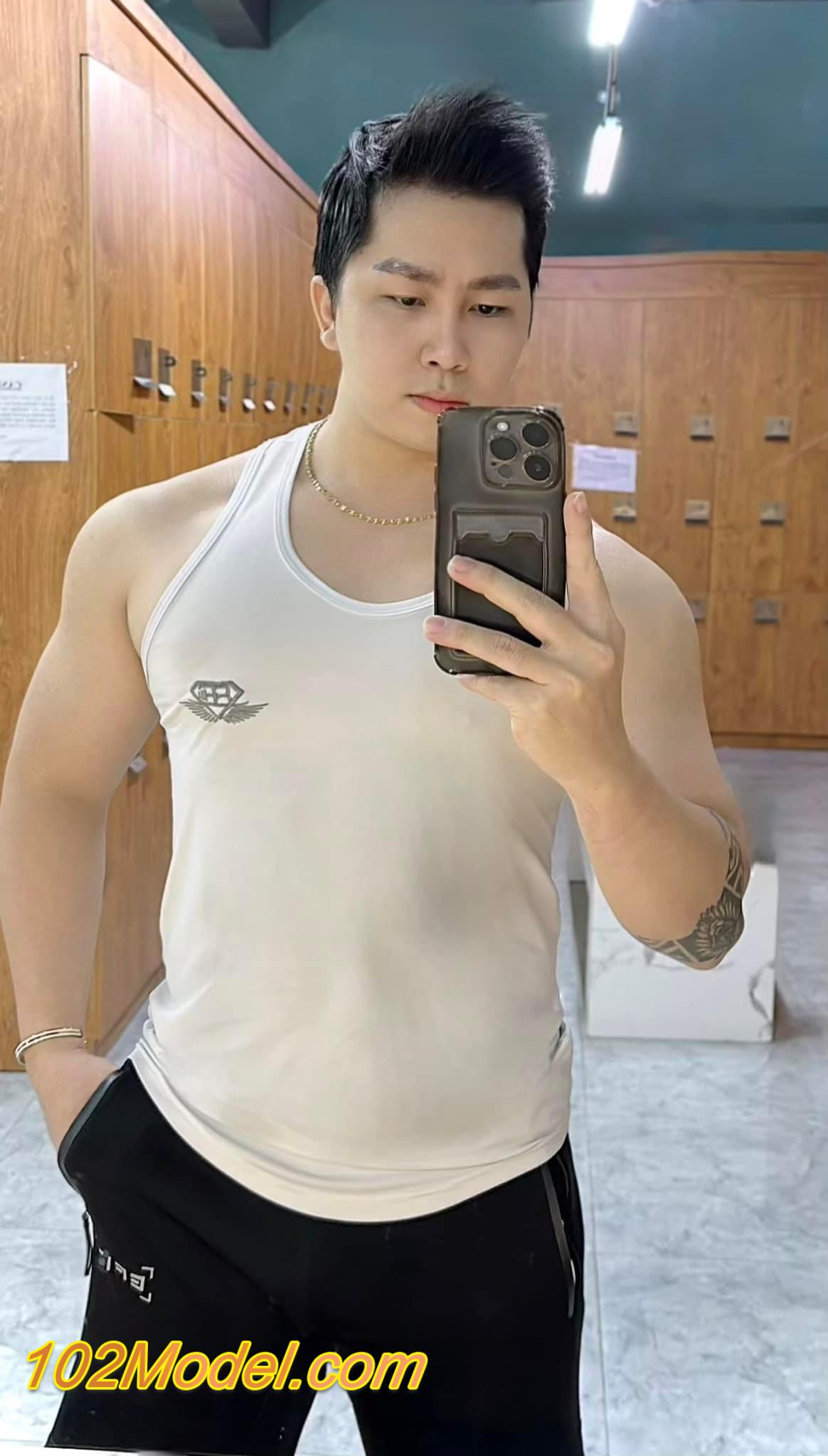 Boy manly vú bự mông to, body lông lá sexy quyến rũ - KHÔI:1424 39 984C1CCC 7E2B 4CAA AD21 F4338FD8608D