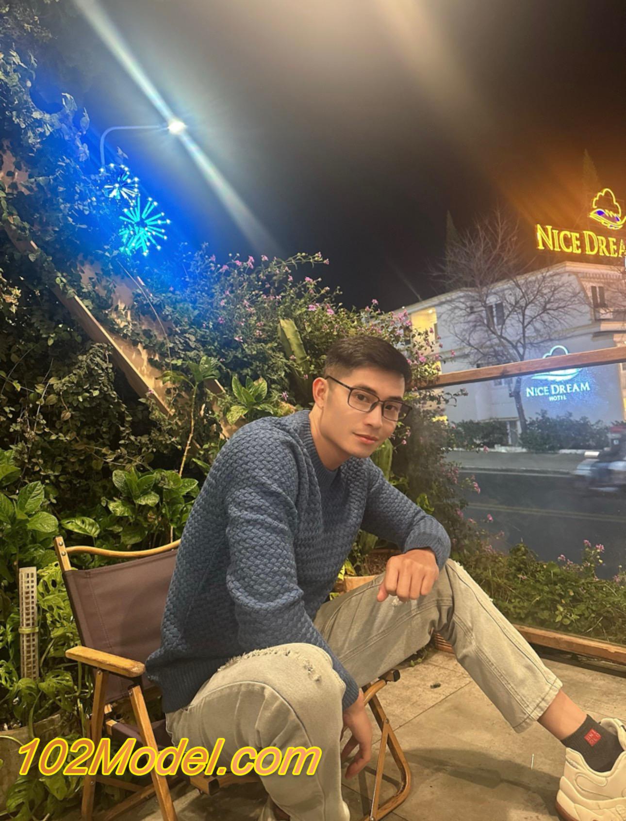 Trai đẹp miền bắc body mình dây, cu bự dài massage làm tình tới bến - QUANG:1274 19 456E08F6 97BB 4B88 BFD5 00F1D0D1B3C3