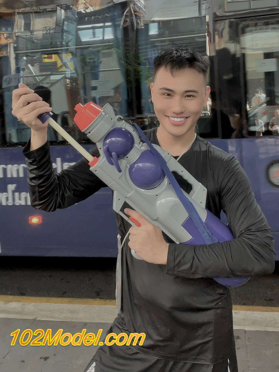 D3BCE74C 19CB 4A34 9E46 1EED5B101391