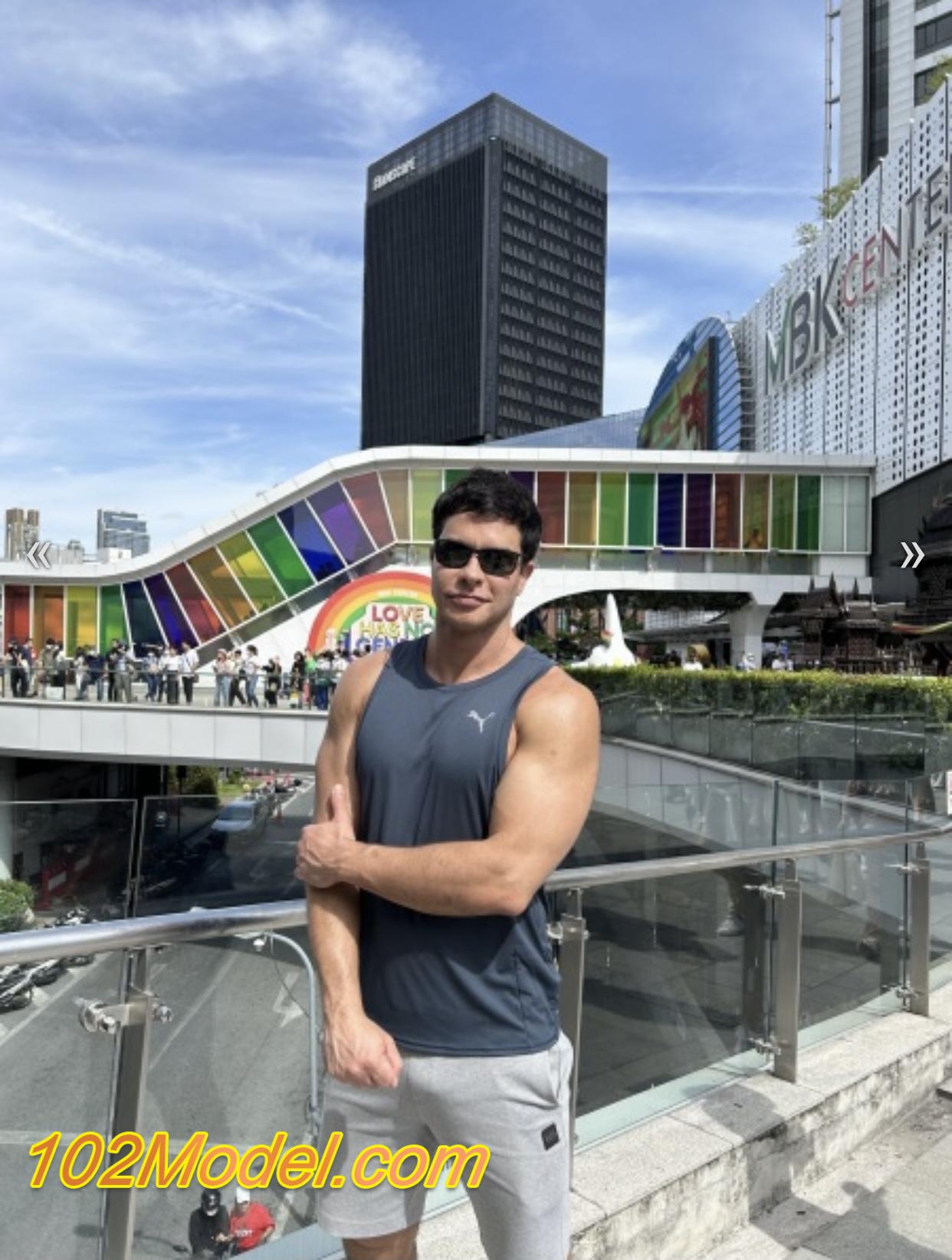 Trai tây body gym đẹp sexy, gương mặt điển trai nam tính gợi tình - SAM:1296 16 AB35F064 B52E 4AD5 A5FF 2E6205E64B3F