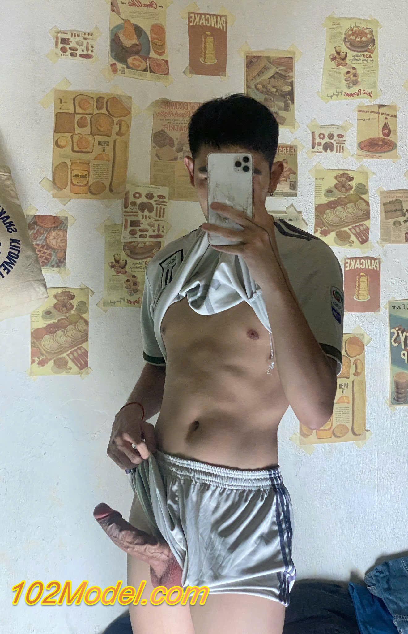 Hotboy quyến rũ làm tình điêu luyện , massage bài bản - KHANH:1107 14 IMG 8539