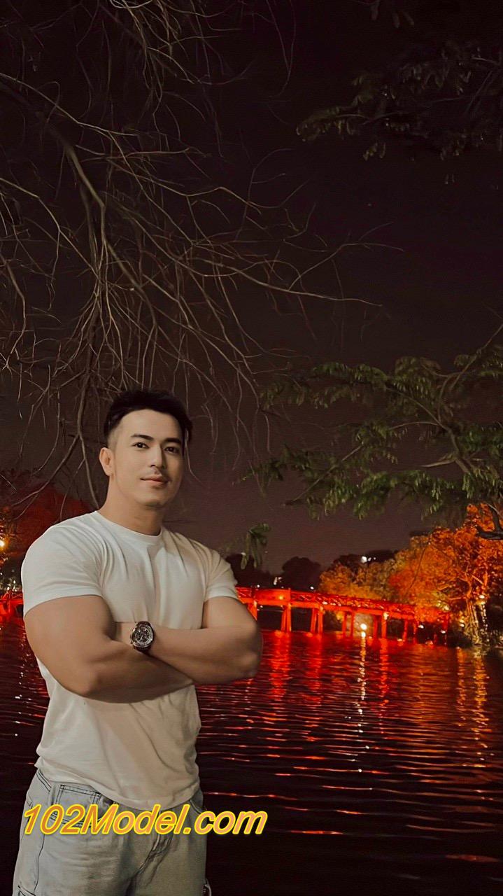 Trai cơ bắp mông to dáng múp ôm cực phê - LONG MS:1435 1 A6BAEC90 50C3 4A81 82F8 5D24E4C22C0A