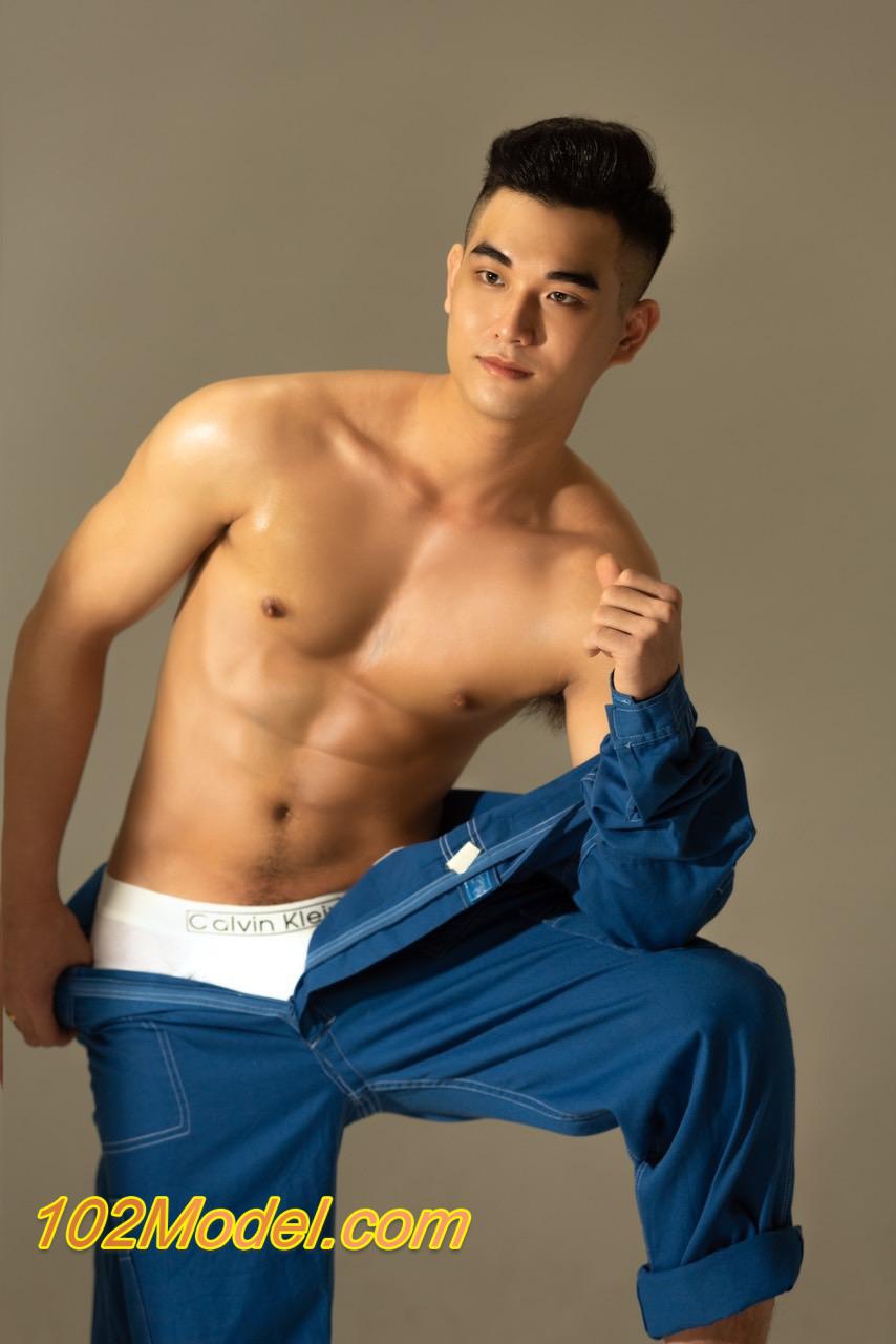 Boy teen đẹp trai chuyên top, hàng to da trắng dáng ngon - PHƯỚC:1438 15 22F56D98 0A5D 4447 A4A3 E62E7E5C1F49