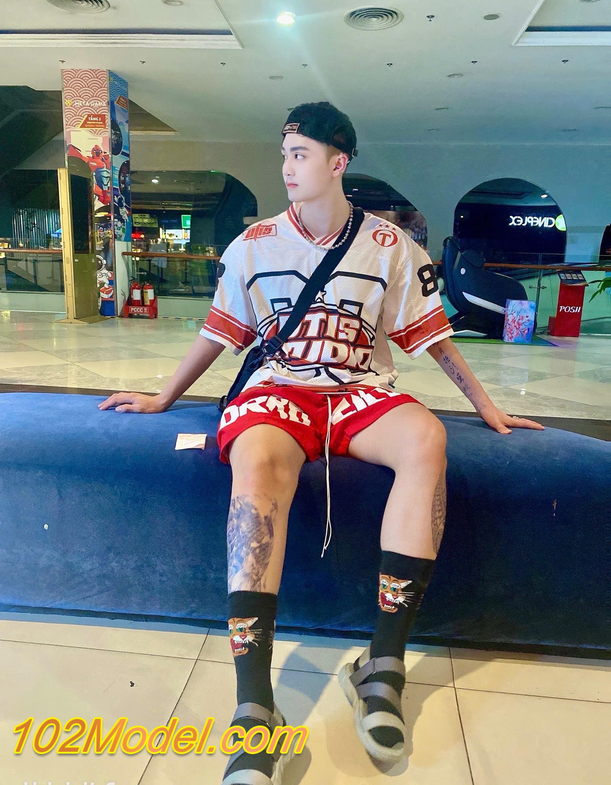 Trai ngon sexy body hấp dẫn, mặt đẹp cu to da trắng - TÔN:1261 12 IMG 9087