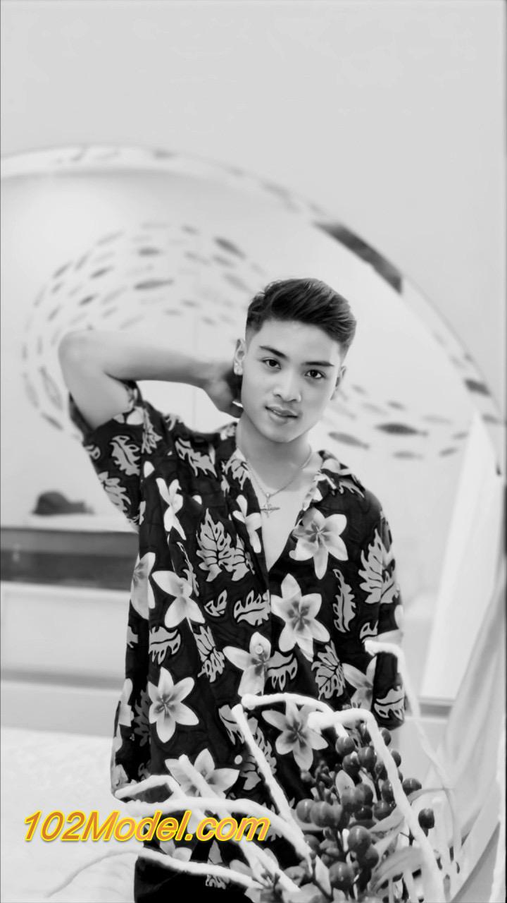 F4BA07EE 3809 4BDF A70E BC4C2351FC89