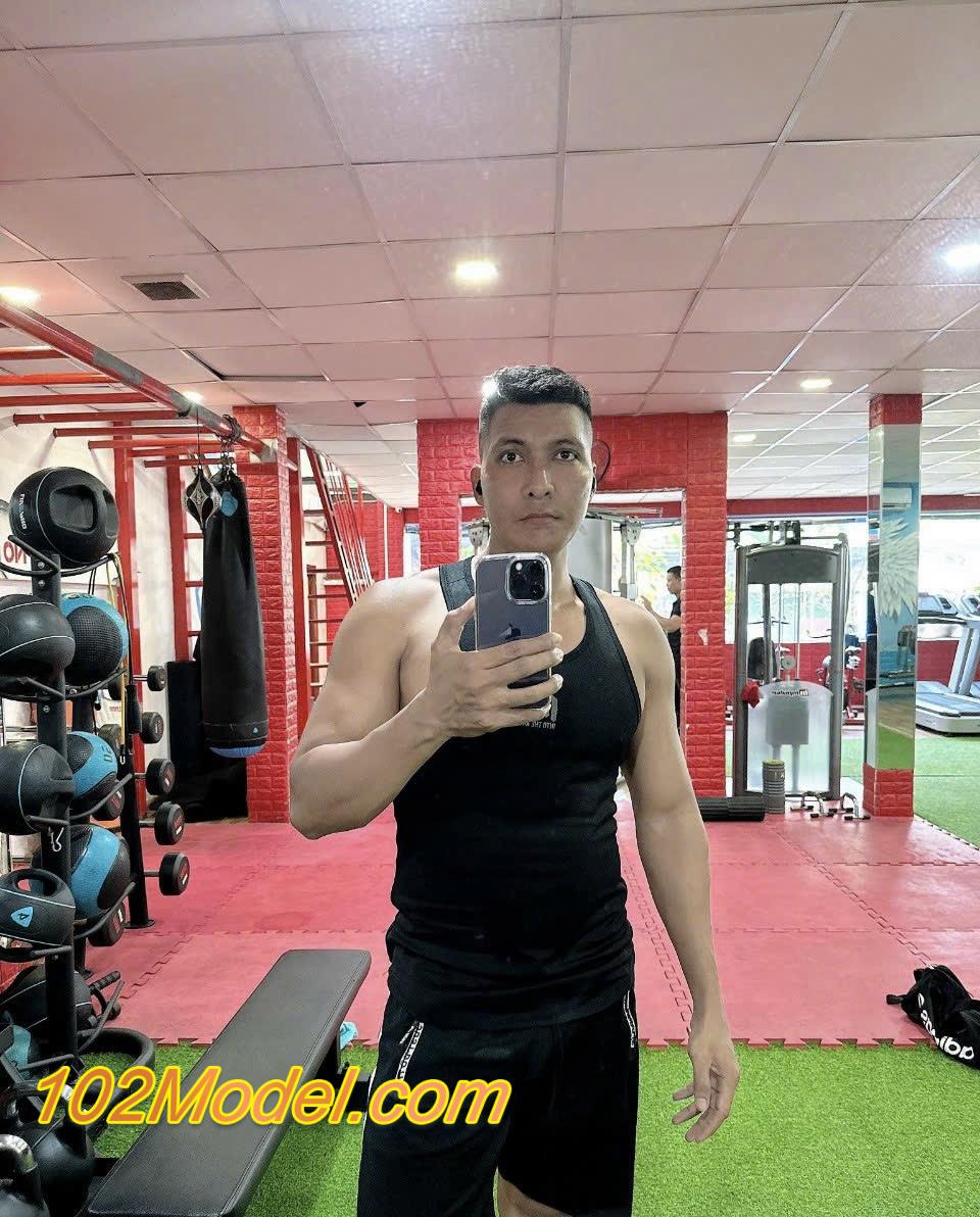 44516856 2D55 4D23 8D58 3F1710129767