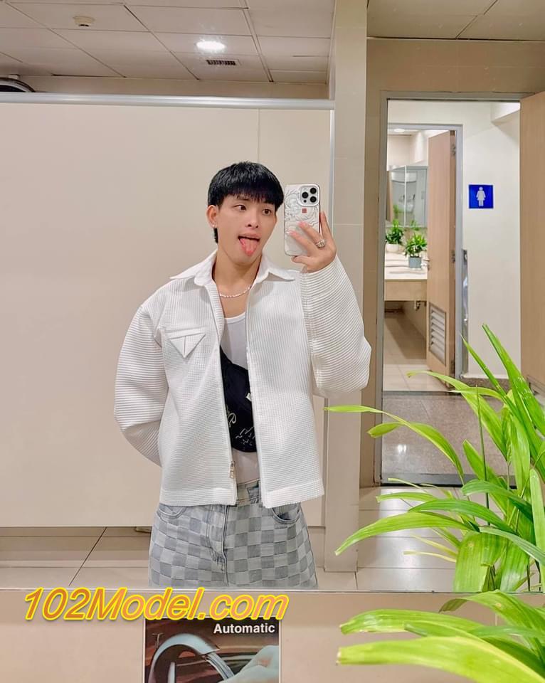 Trai bắc mới lớn, chịch sung làm tình mãnh liệt, có tay nghề massage - TÙNG:1291 3 6434FBAC 1F16 48EC 8A19 09654EBA8078