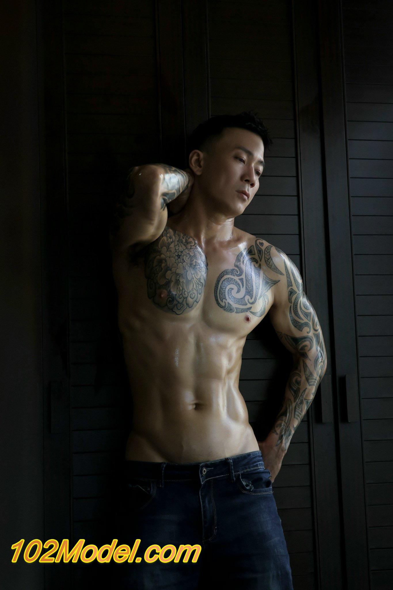 Trai manly chuyên top, body đầy đặn đô con, cu to đụ giỏi - DŨNG:1011 14 2F862F71 0D51 4A89 82C1 B216416D0AEA
