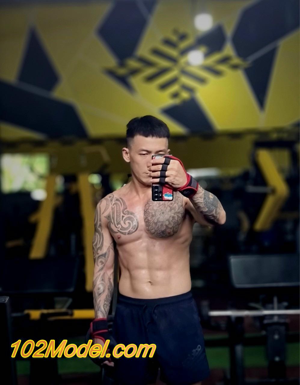 Trai manly chuyên top, body đầy đặn đô con, cu to đụ giỏi - DŨNG:1011 8 40D0F561 A6D8 4D11 A077 F6FD2FF50F2B