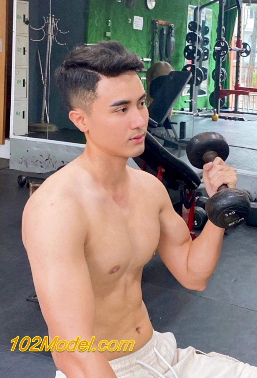 88A1E344 B288 4DFB B834 0692C056F6D4