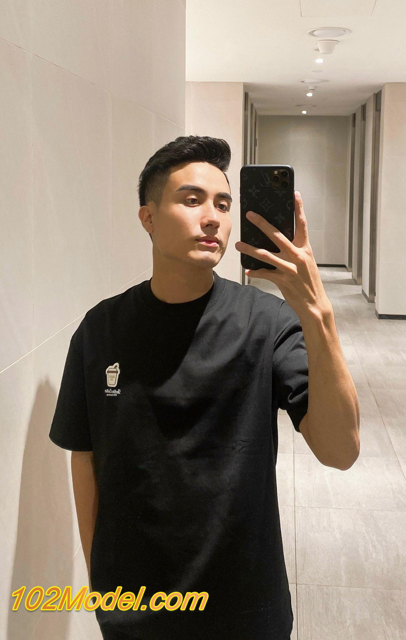 EC662601 14D8 416B 9810 12756BEF5774