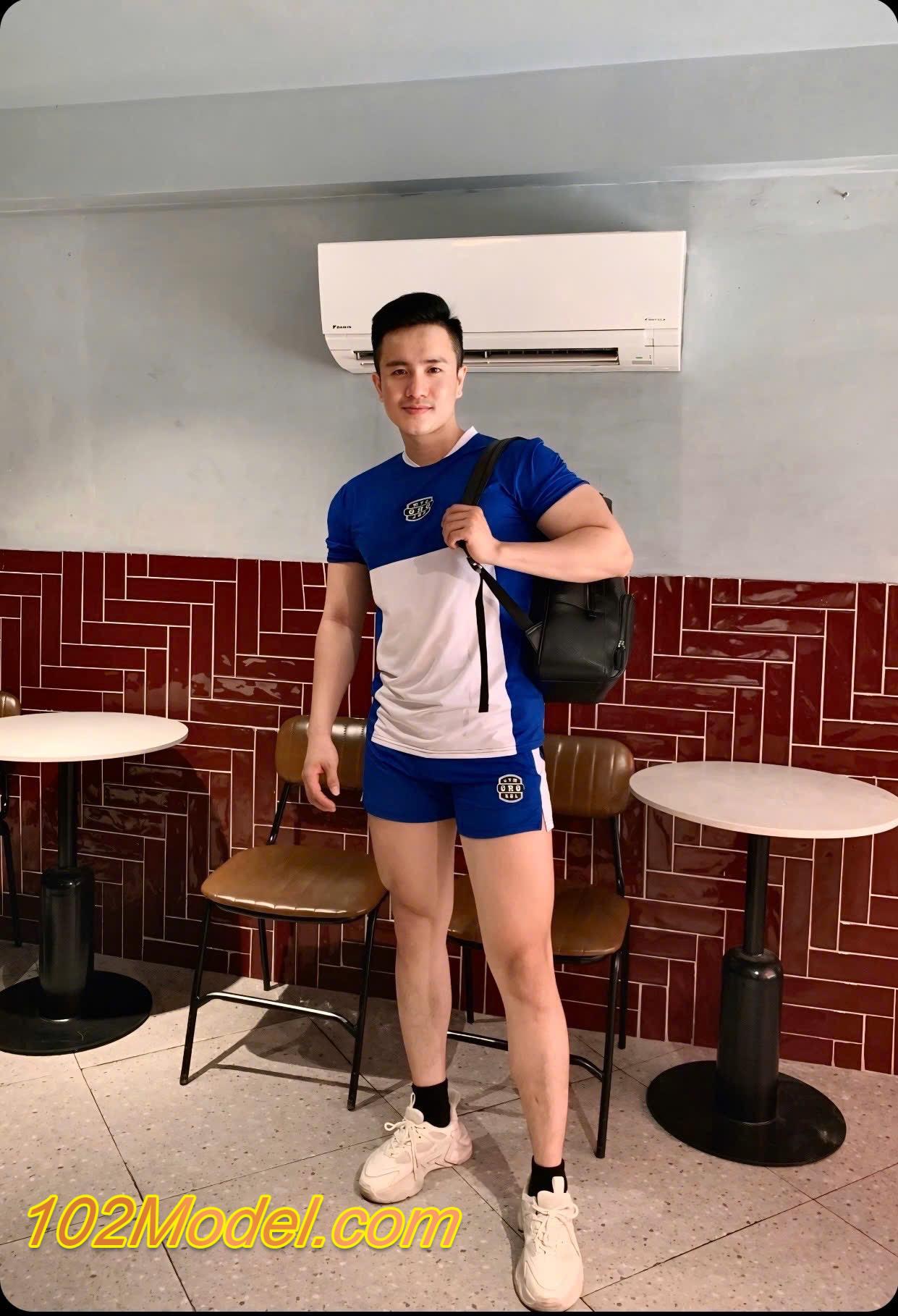 Boy gym cute ngoại hình cân đối, thái độ lịch sự lễ phép - Du 1422 5 IMG 9427