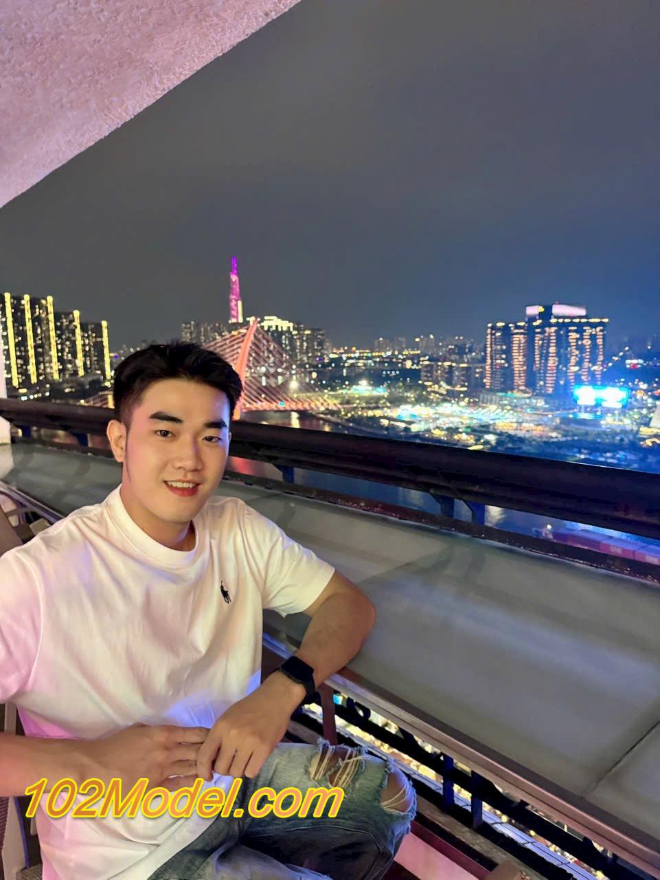 Boy thư sinh mới ra trường, body lông lá sexy dâm đãng - CHÂU:1412 13 IMG 0677