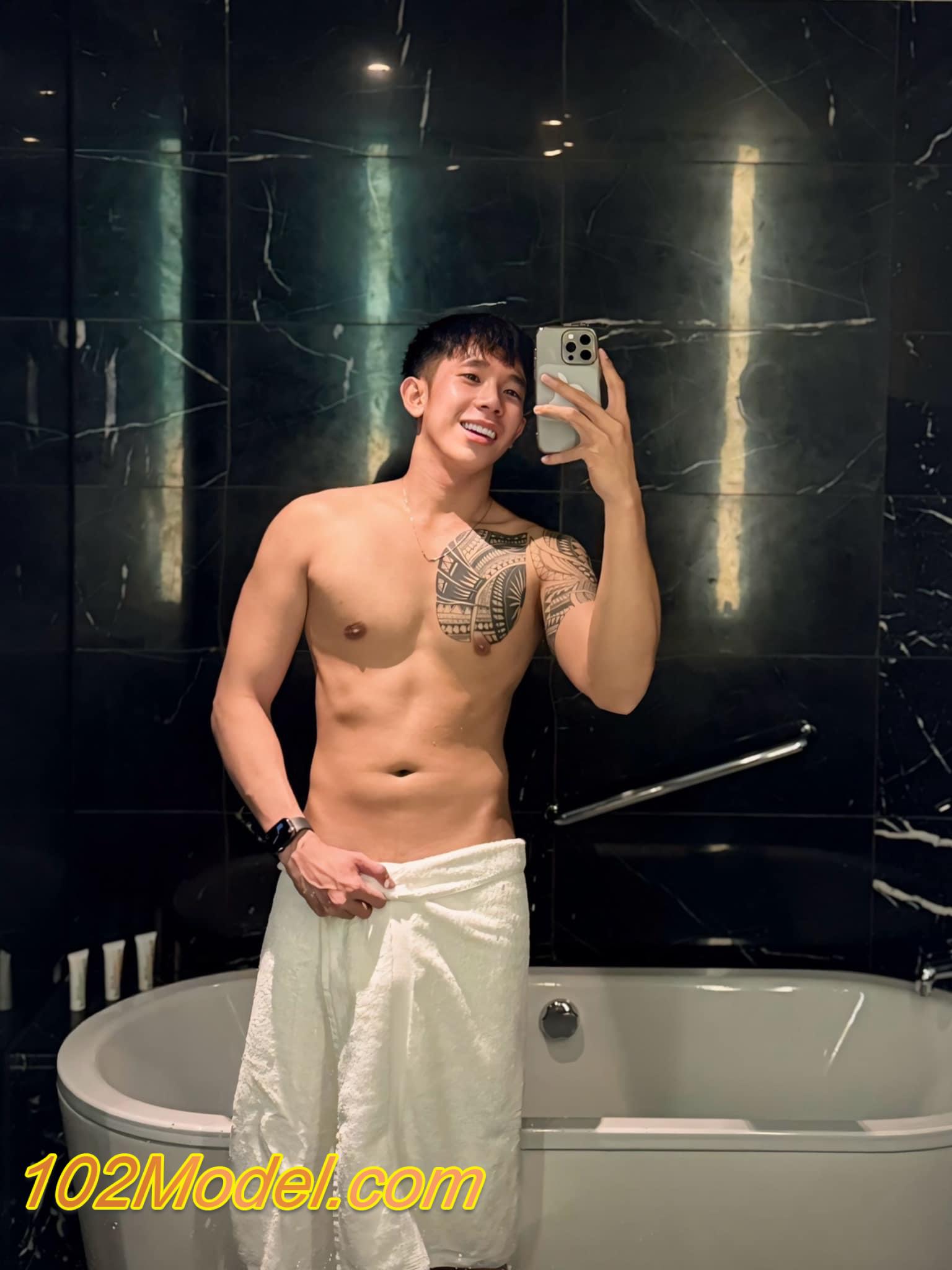 Trai cu khủng dài 21cm, ngoại hình tươi trẻ, mình dây cao ráo - ROY:1392 11 612B075C 795E 496B B314 D515912B4646