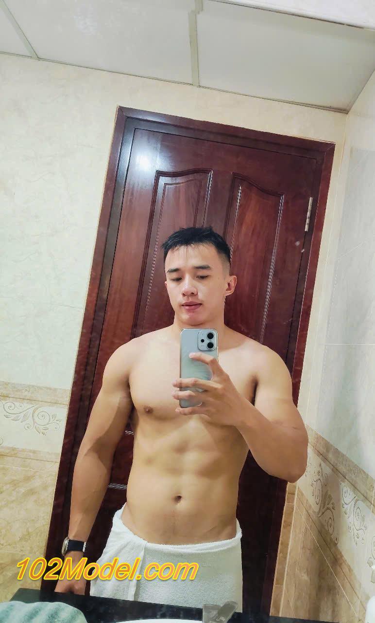 Trai gym mông đùi cơ bắp sexy, body chắc khoẻ mạnh mẽ - ĐÔNG:1324 1 IMG 1963