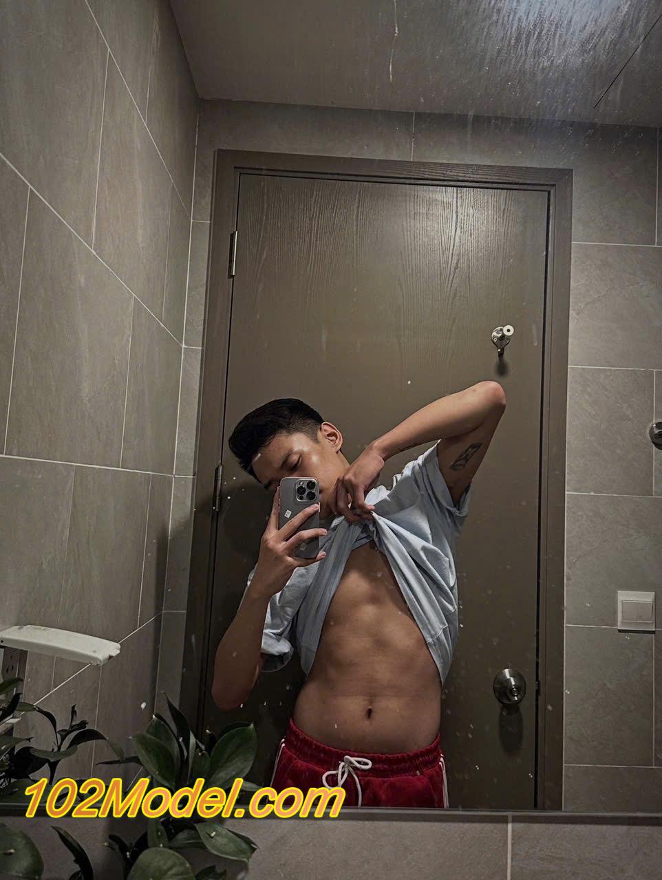 Boy dâm chuyên bot, da trắng sáng, làm tình như người yêu - HUY:1025 30 IMG 1511