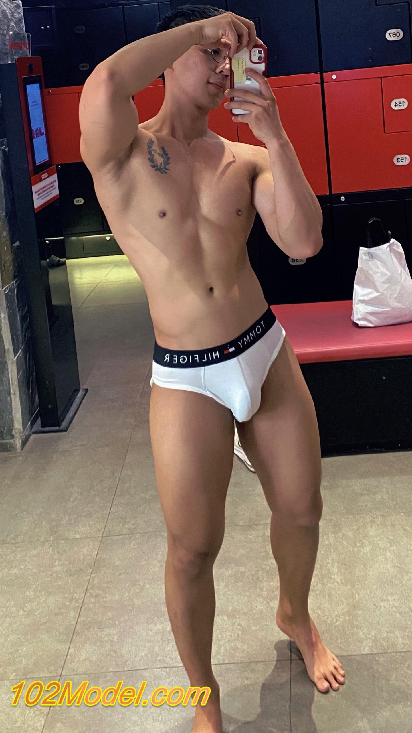 Boy gym đẹp trai manly, cu to da trắng có làm say nắng mấy anh - BI:1427 24 f732cc9d225d52bfaa7a539217b65422